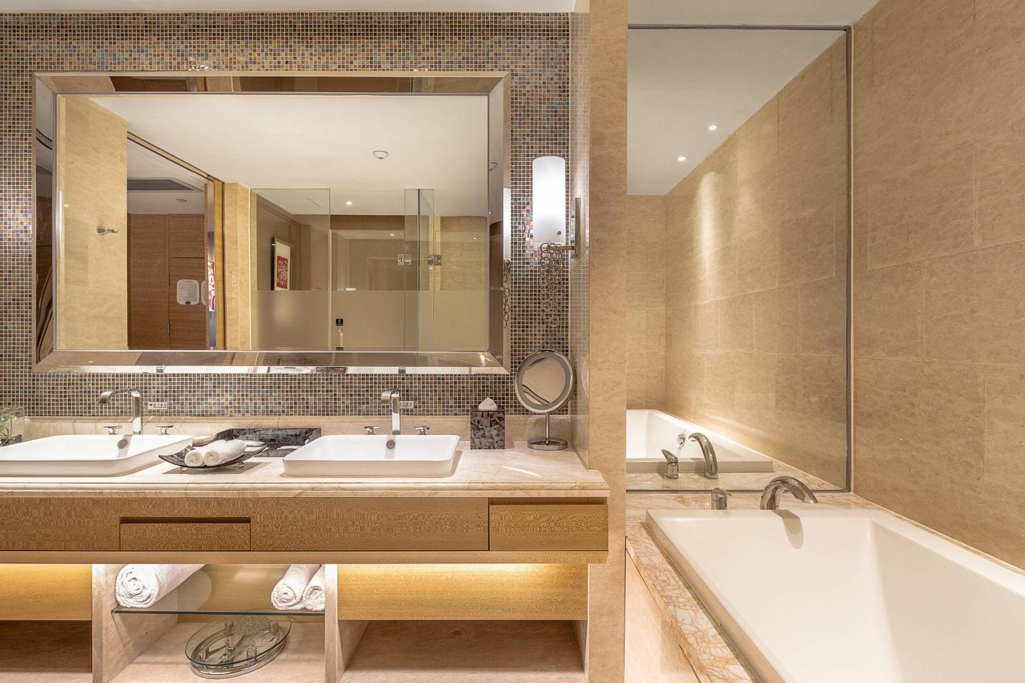 Renaissance Chengdu Hotel Extérieur photo